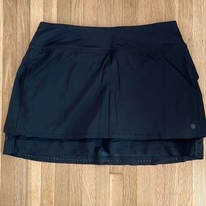 Athleta Tennis/Running Skort Size M Black
